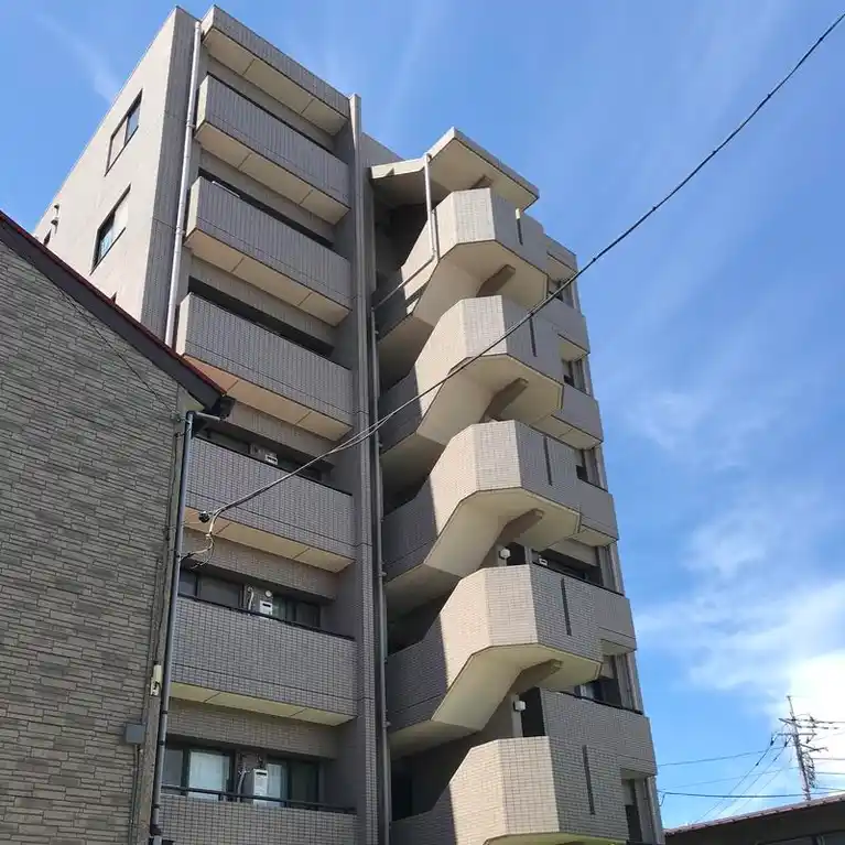 川口ガーデンハウス 外観