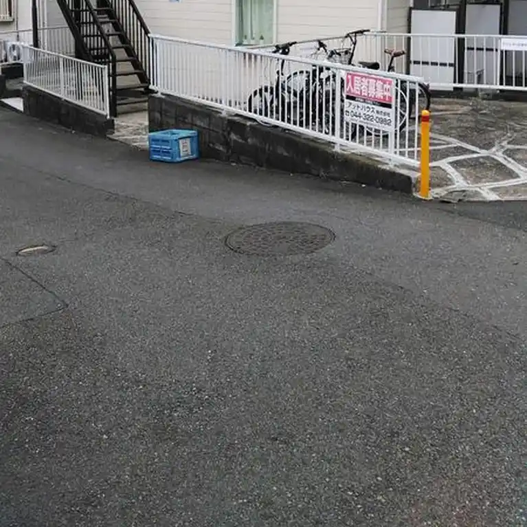 チロル