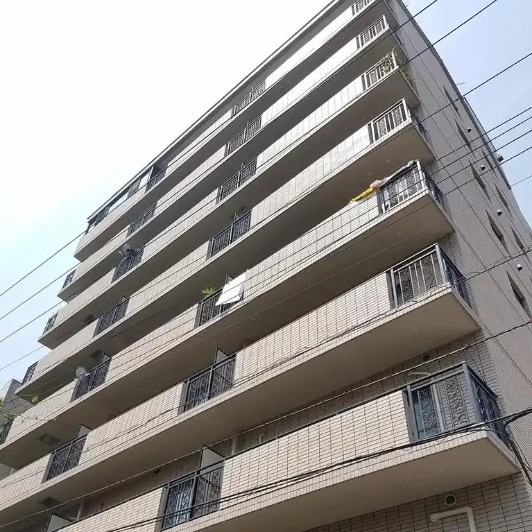 バイムフルス白金 I 外観