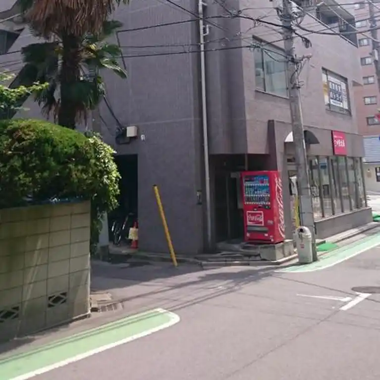 シャイン南浦和