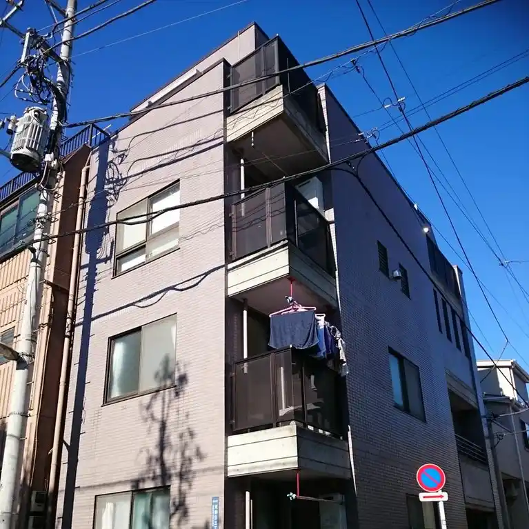 ライトパープル 外観