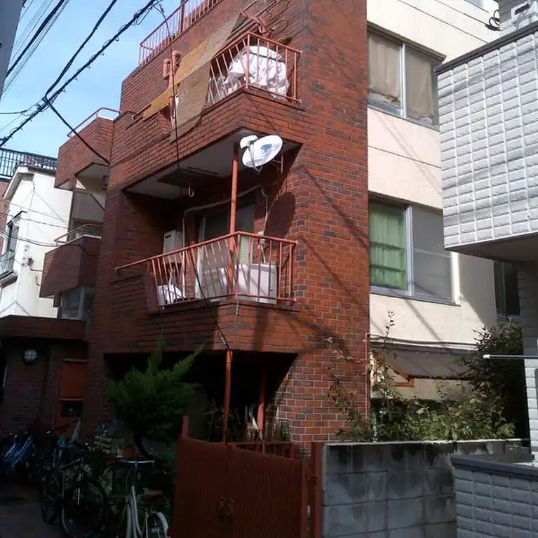 センチュリーマンション根津 外観