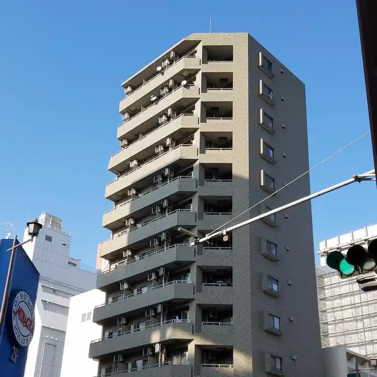 ルシオン関内 外観