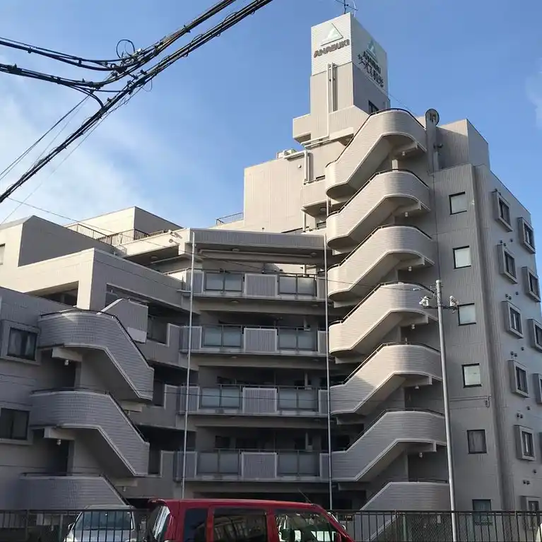 サーパス和光 外観