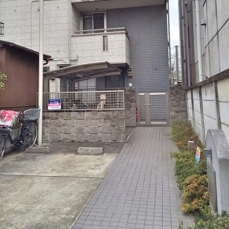 トゥレカサメント 外観