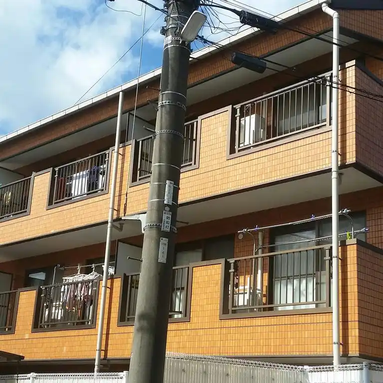 ピアライフ久地