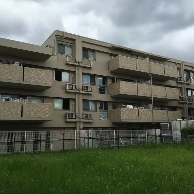 ベリテージ本八幡 弐番館 外観