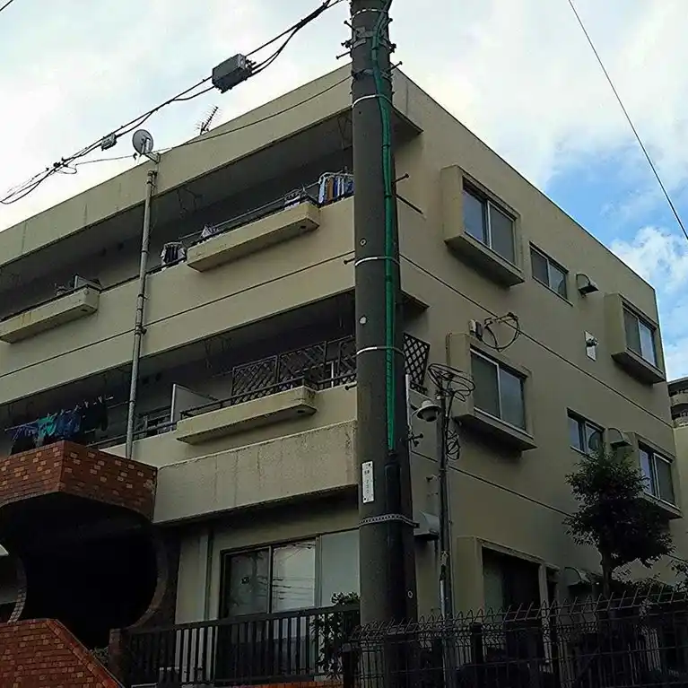 クレセントマンション 外観
