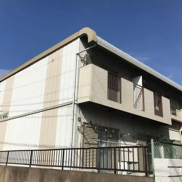 レピュート明原 外観