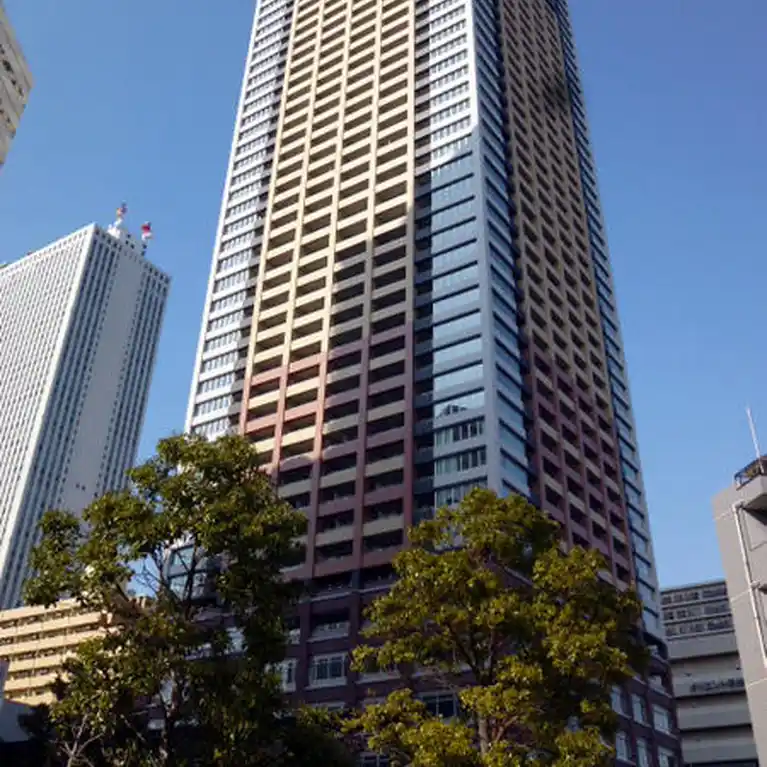 アウルタワー