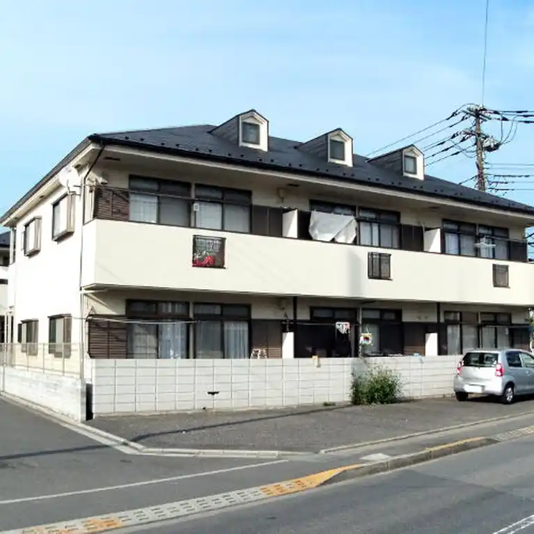 コートサイド西原B 外観