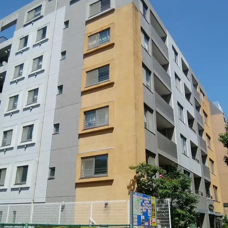 ライオンズステーションプラザ横濱仲町台 外観