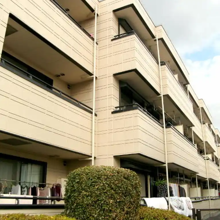 ローンヒルズヤハラ 外観