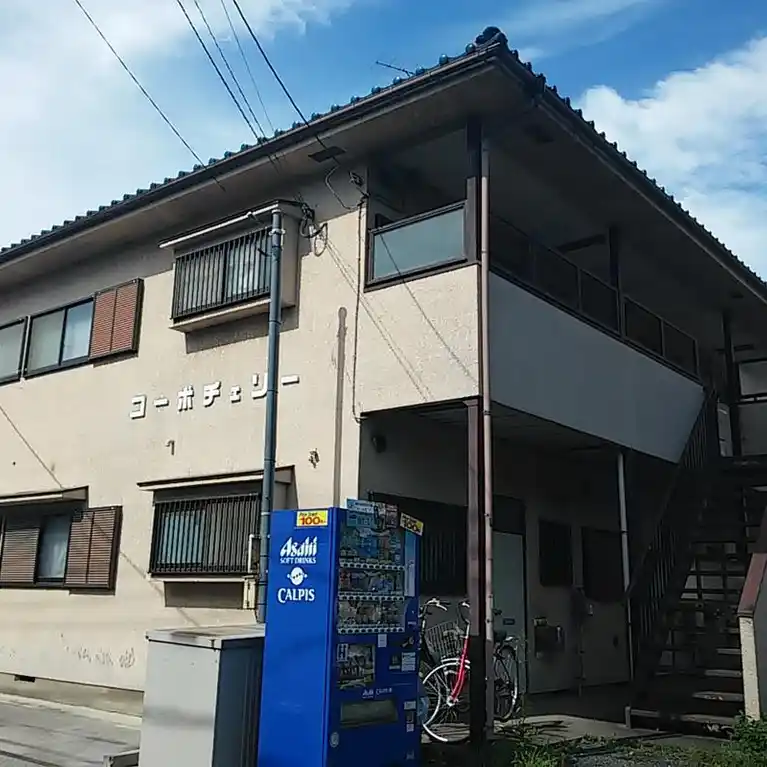コーポチェリー 外観