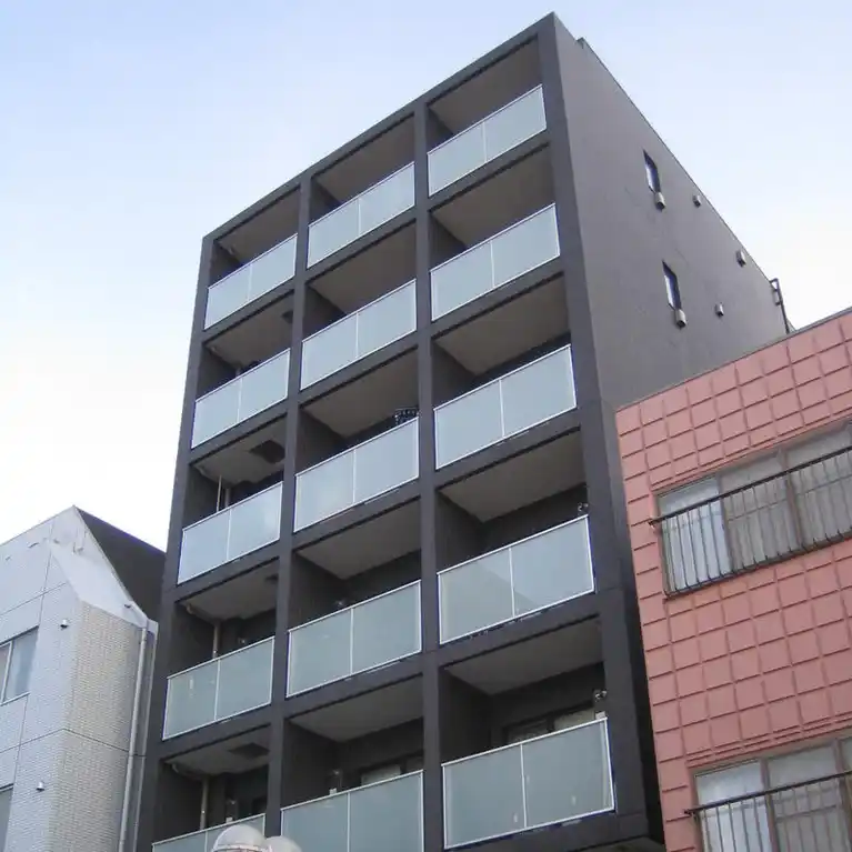 Le’a横濱天王町壱番館