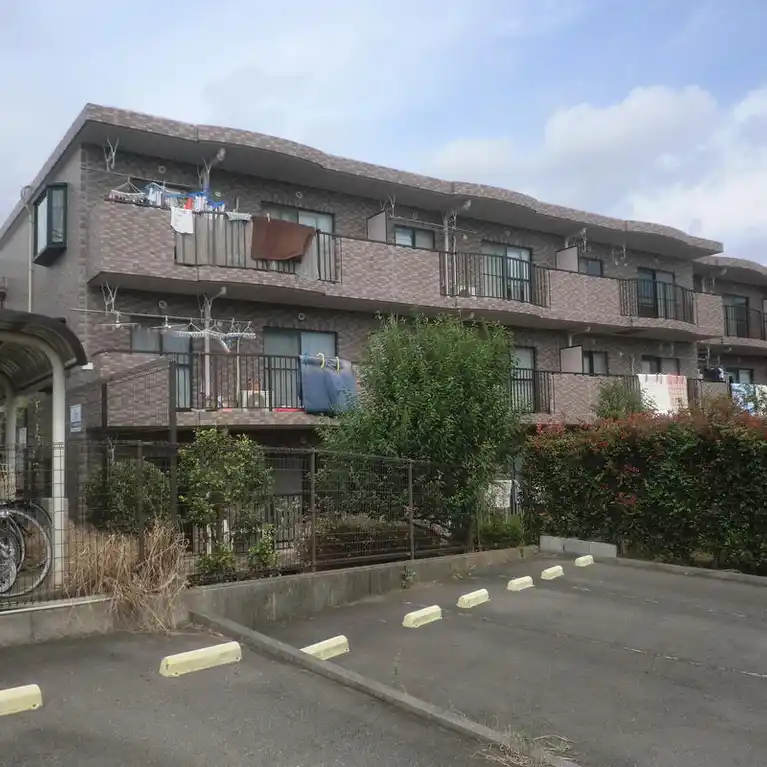 フローラ湘南B棟 外観