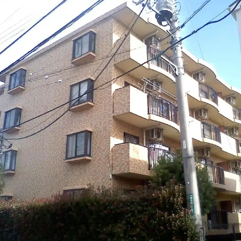 シャトレー清水