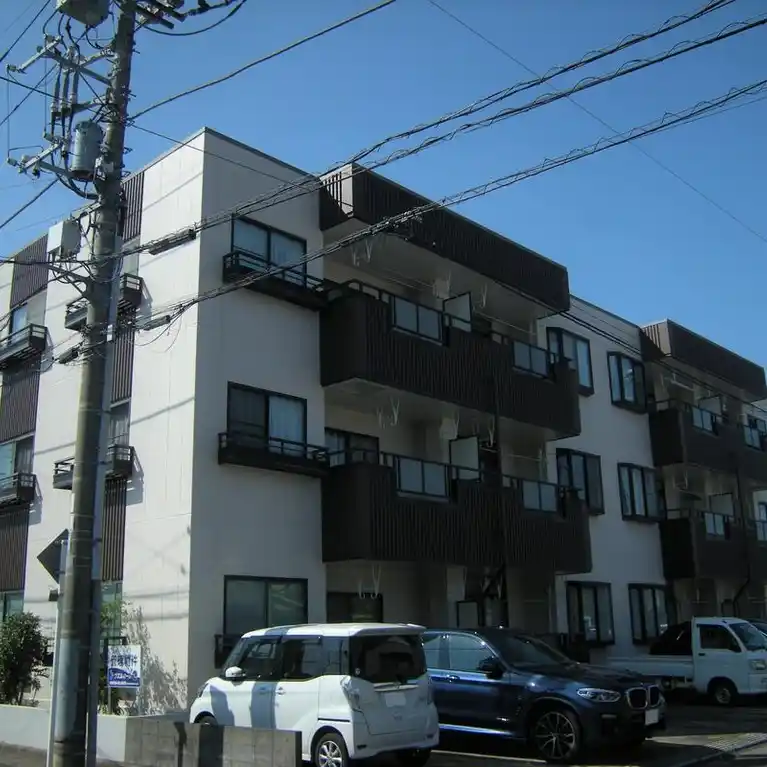 ナエダハイツ 外観