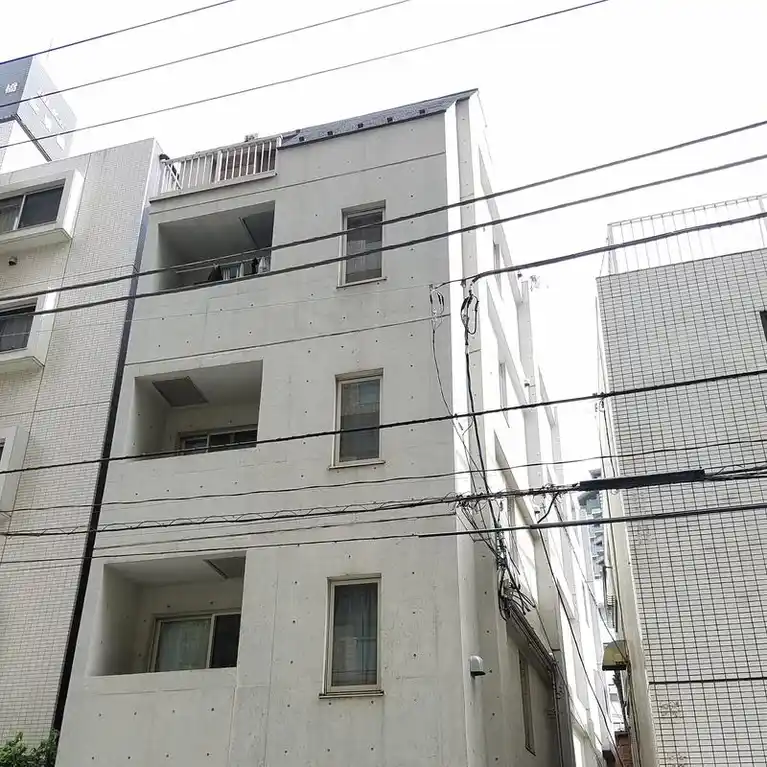 ZEPHYR横浜 外観