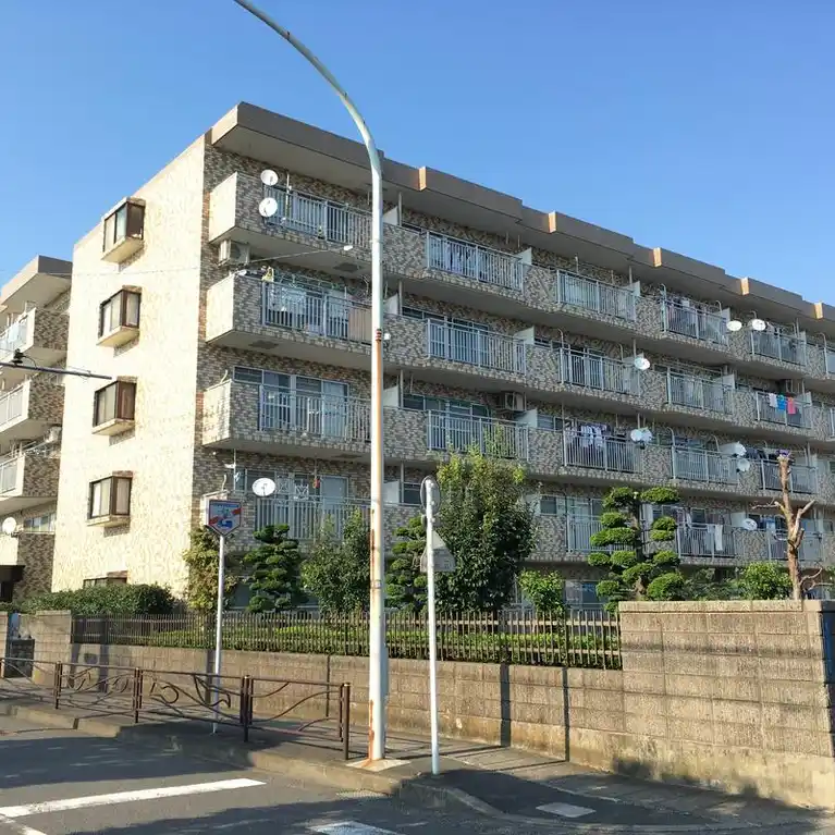 ペレンゼ原 外観