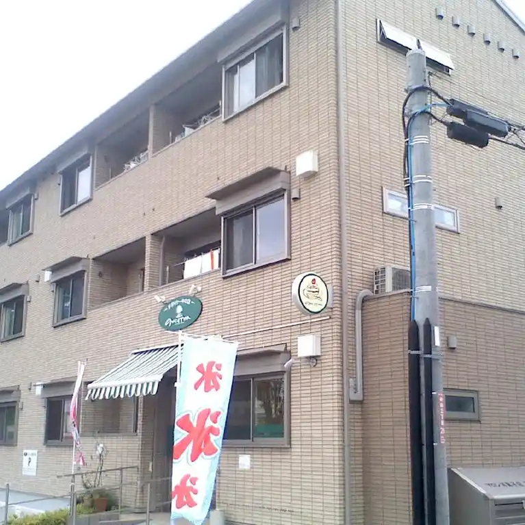 パピヨン100 外観