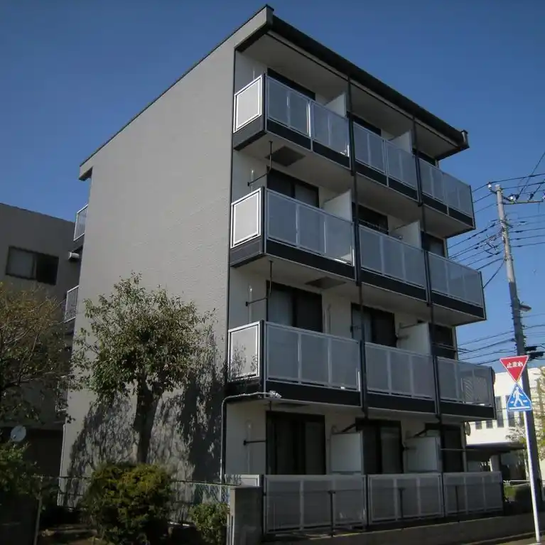 レオパレスタケシン