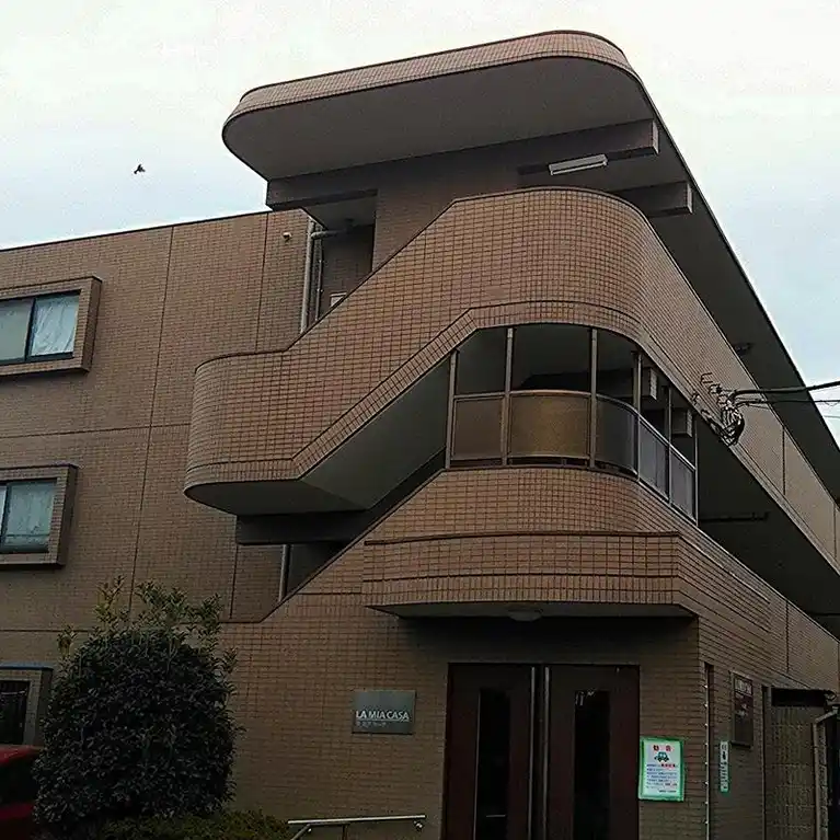 ラミアカーサ 外観
