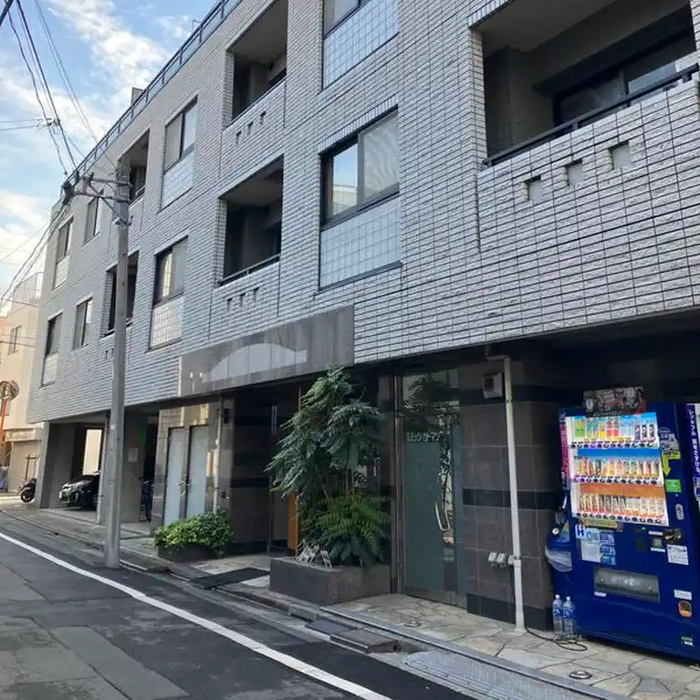 ミミッツカドマツカドマツイワタビル 外観