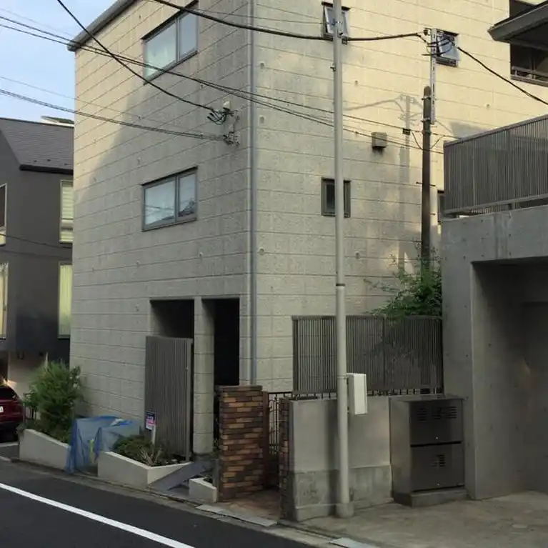 フロイデ 外観