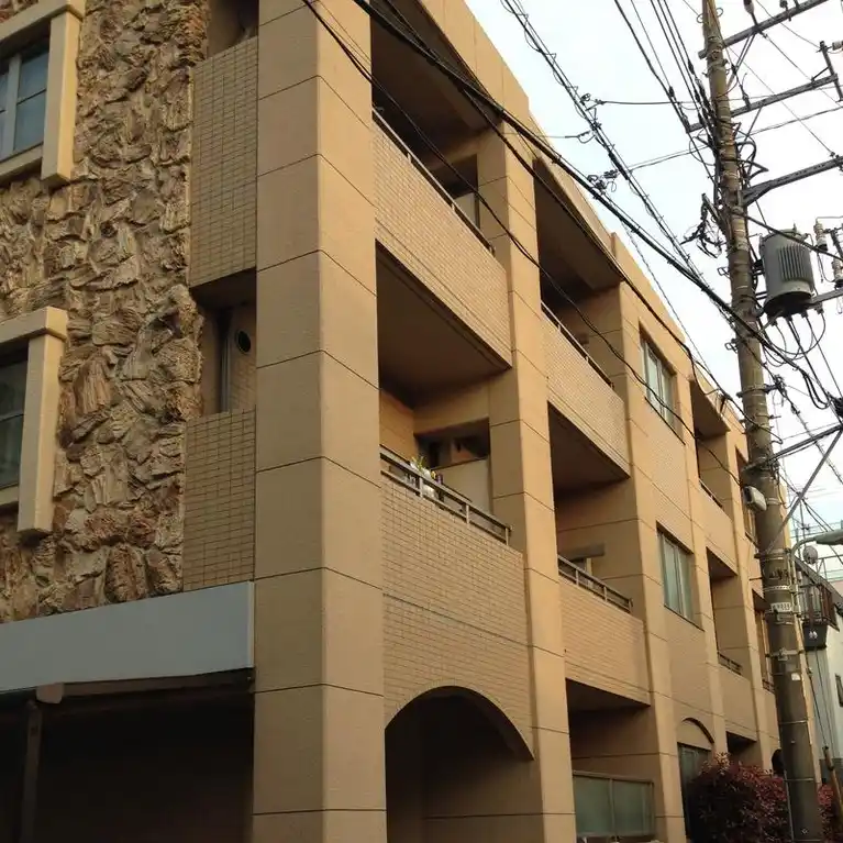 ラ・アルトポンテ 外観