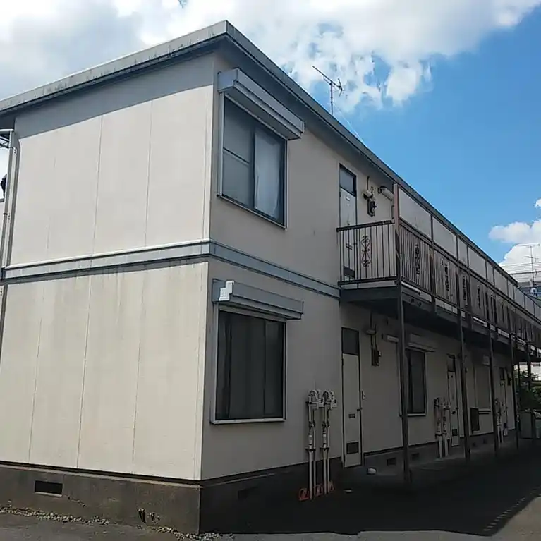 ファミーユワカバA