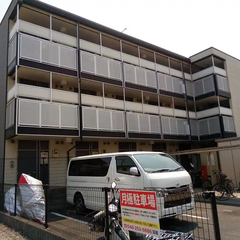 レオパレスバーディーパレス 外観