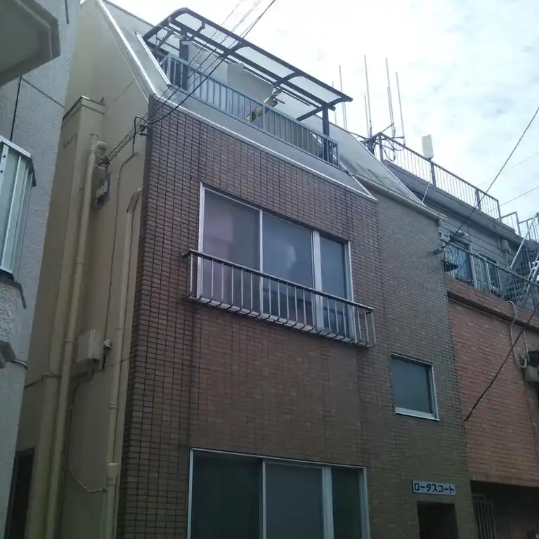 ロータスコート 外観