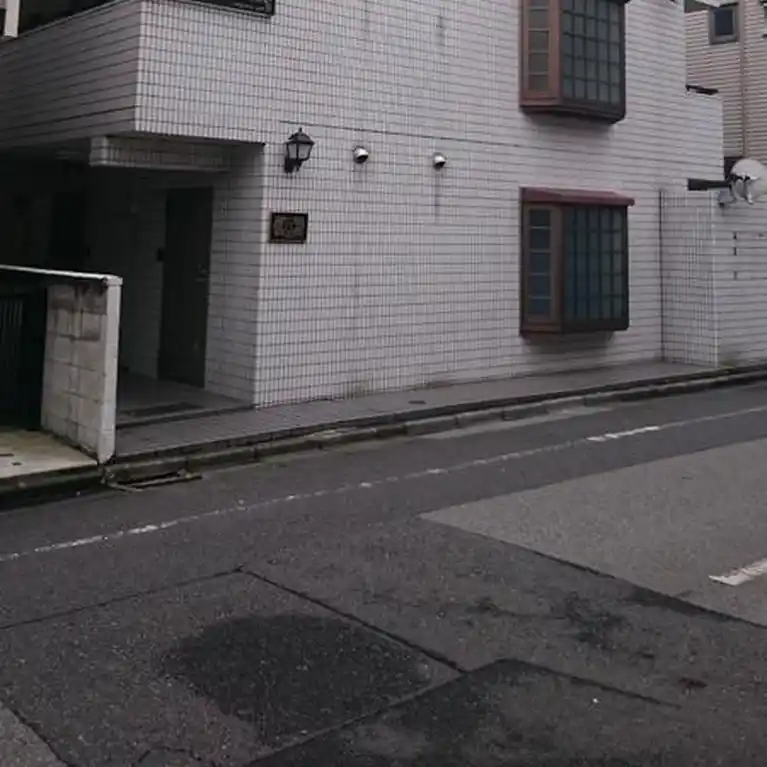 レオパレスレオパード塚越 外観