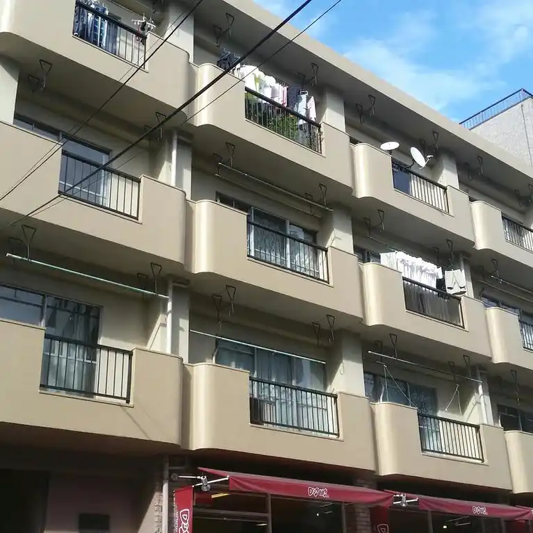 渡辺ビル 外観