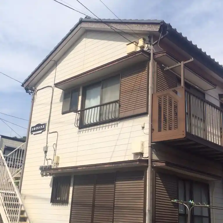 シルクハウス 外観