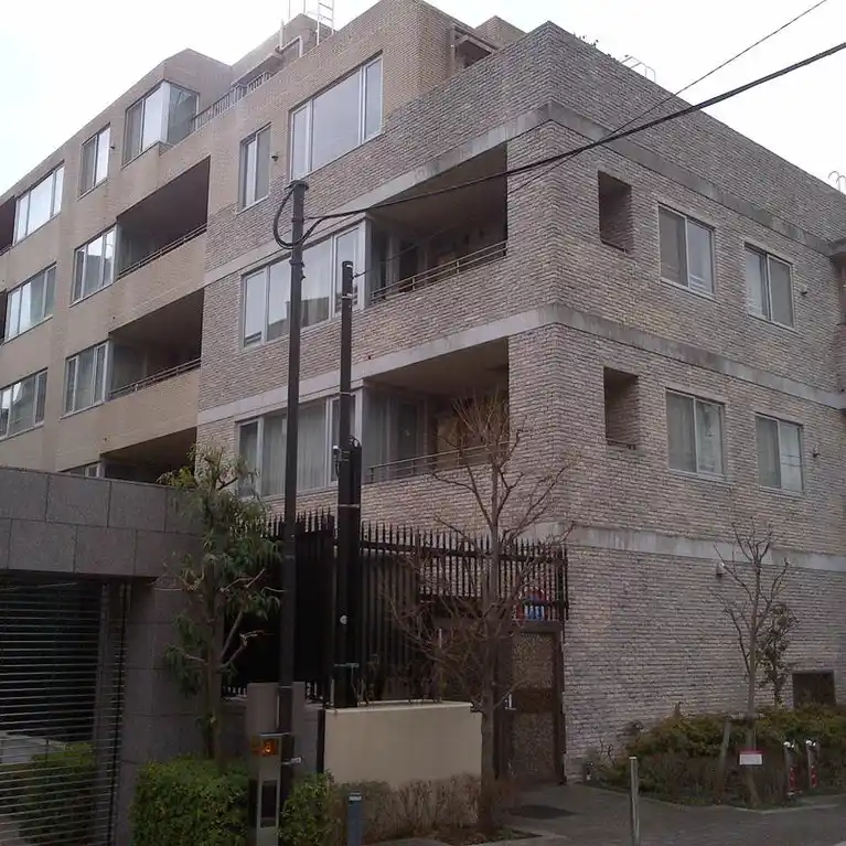 パークコート市谷仲之町