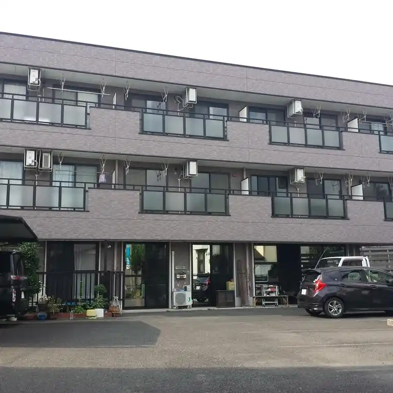 プラスパラス 外観