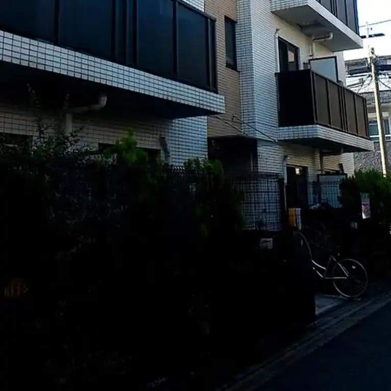 ラハイナ東新宿 外観