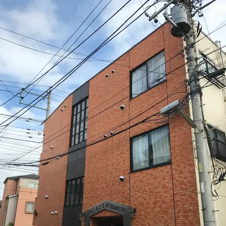 パレスミヤマチ