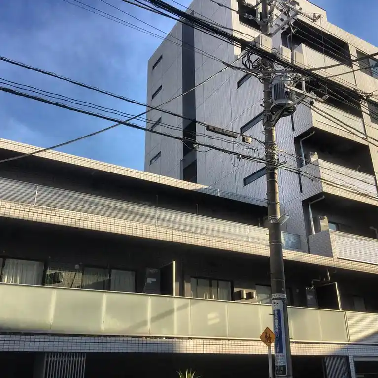 PARKLANE渋谷本町