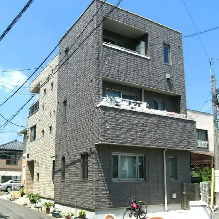 ラフテルナカヤ 外観