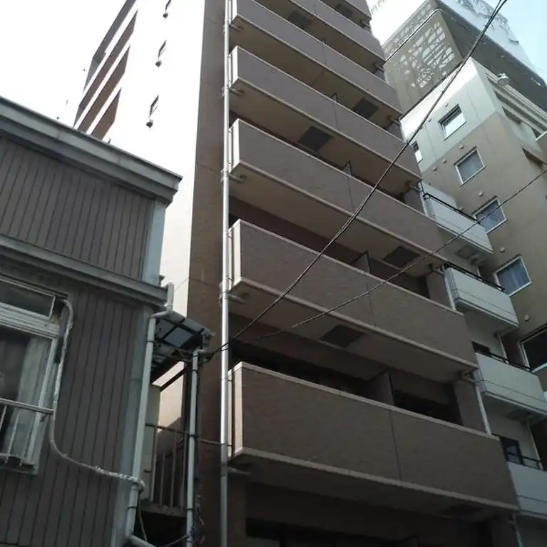 ロアール日本橋三越前 外観