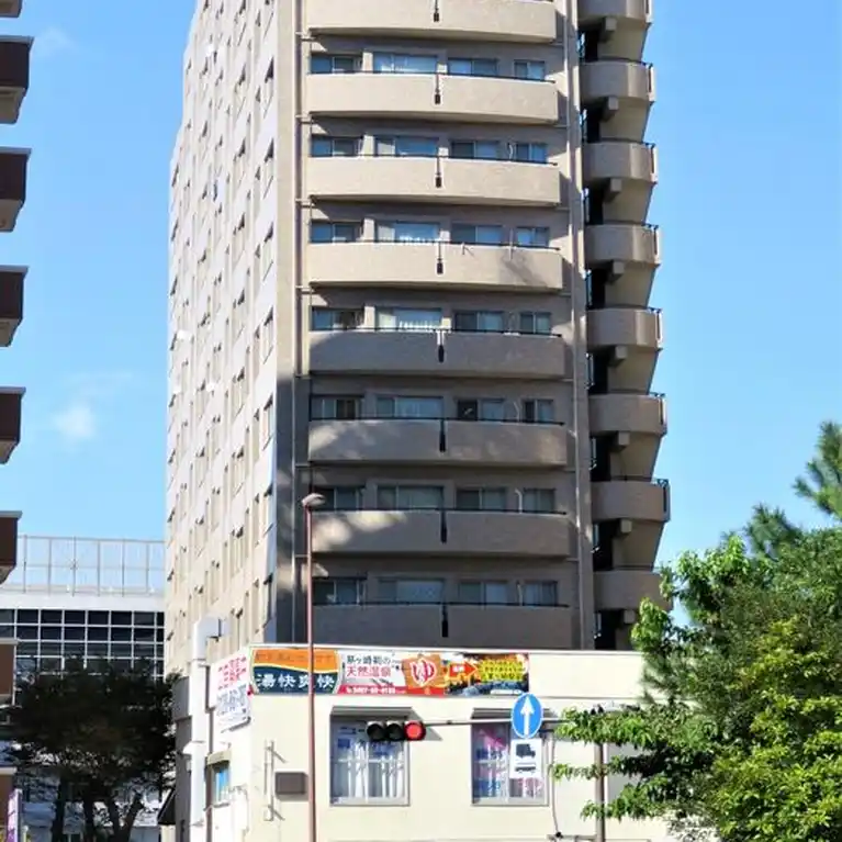 サーパス茅ケ崎駅前