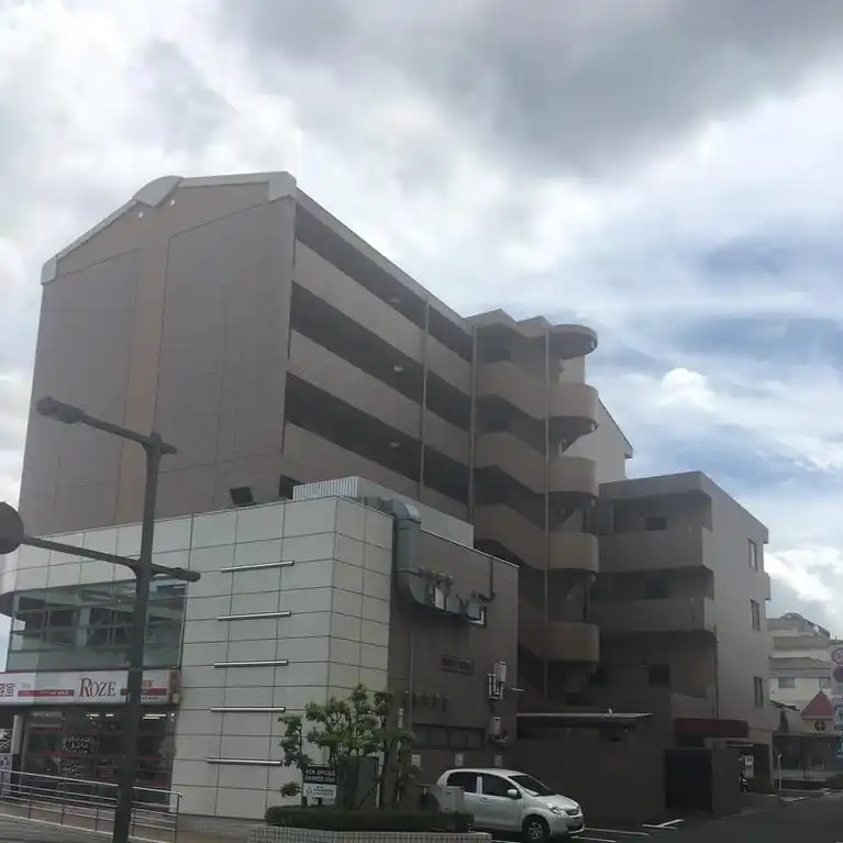 ケンブリッジアサカビル 外観