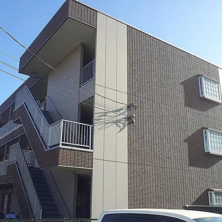 アンプルールフェール東浅川 外観