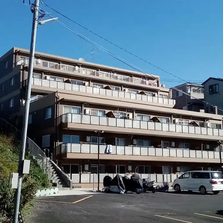 サニーテラス西寺尾 外観