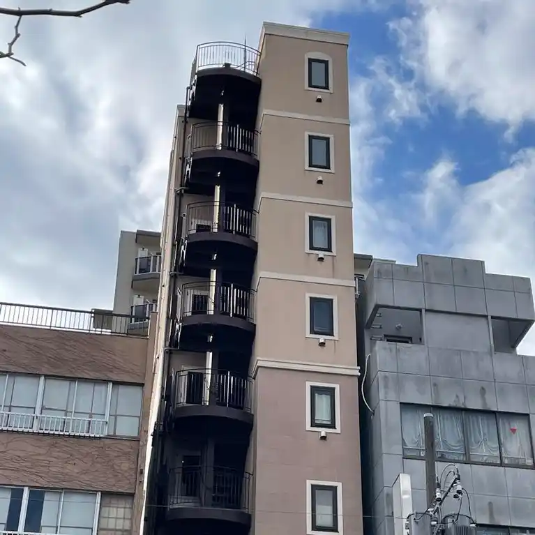 YCY 外観