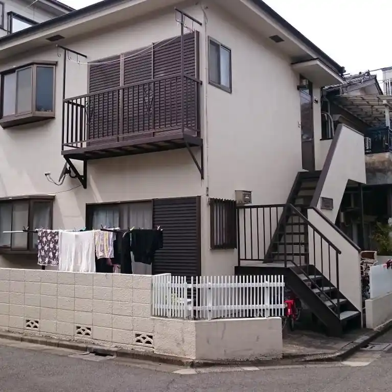 フラットU 外観