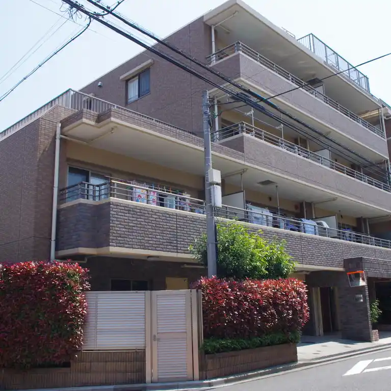 ライフピア与野新中里 外観